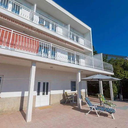 In 39117 Apartamento Novi Vinodolski